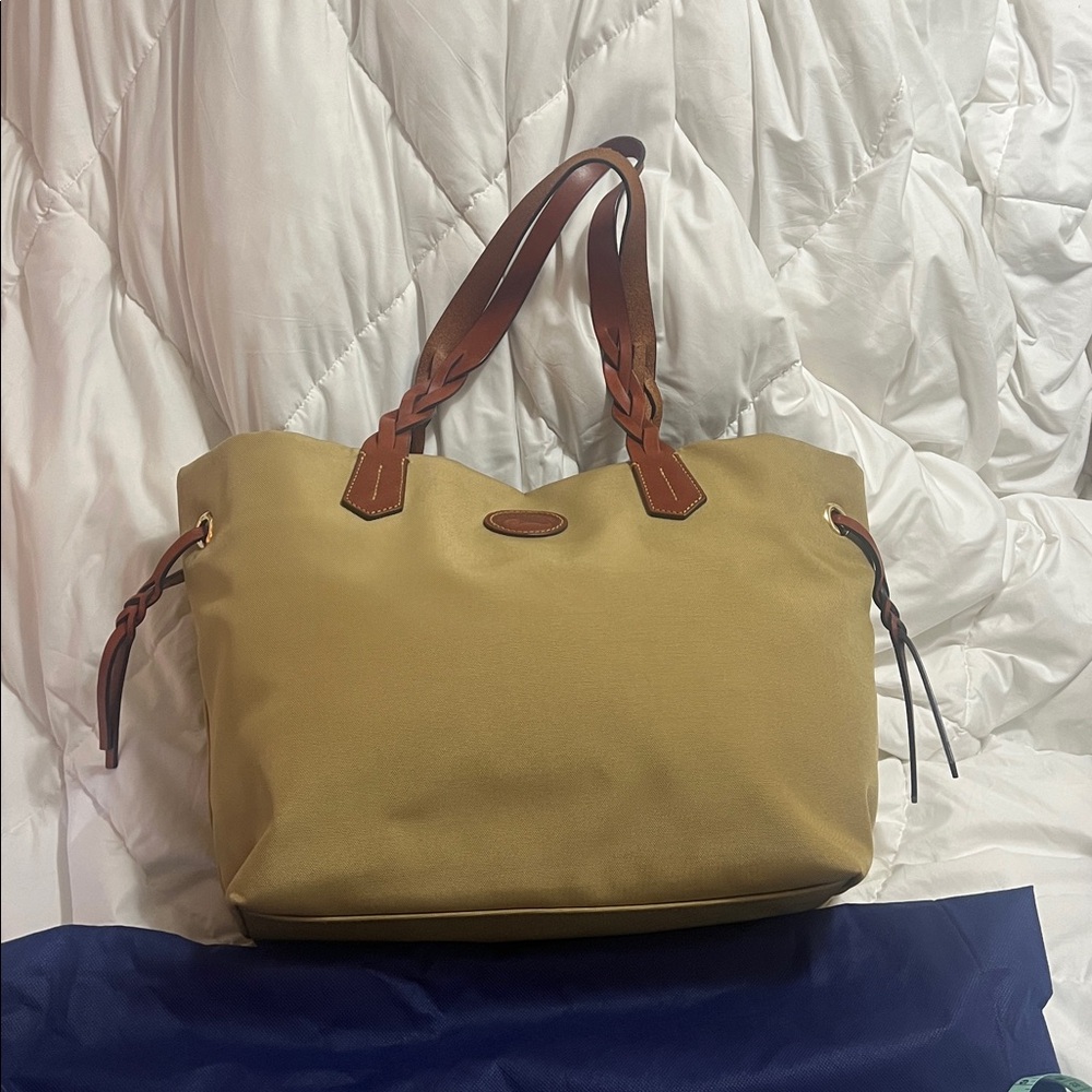Dooney & Bourke Large Canvas Shopper Neutral Tan with Leather Trim Red interior - Picture 2 of 13